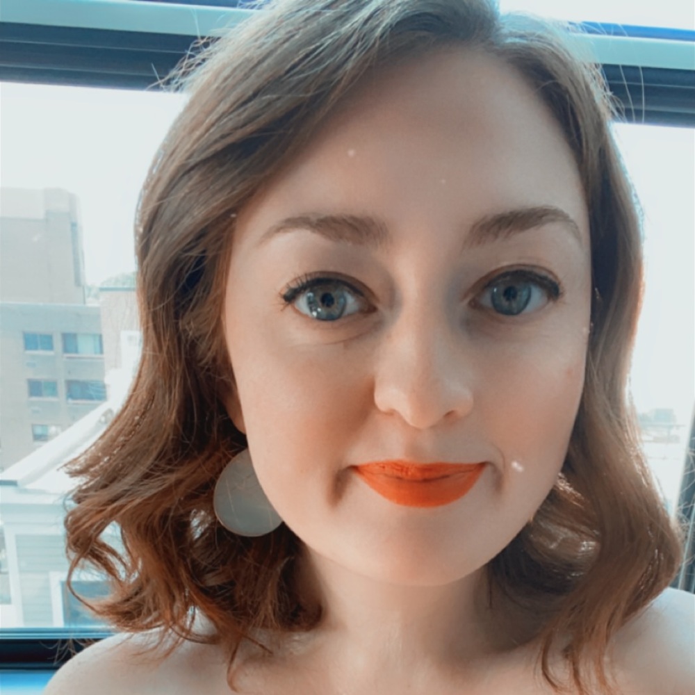 Meet your Posher, Alexi